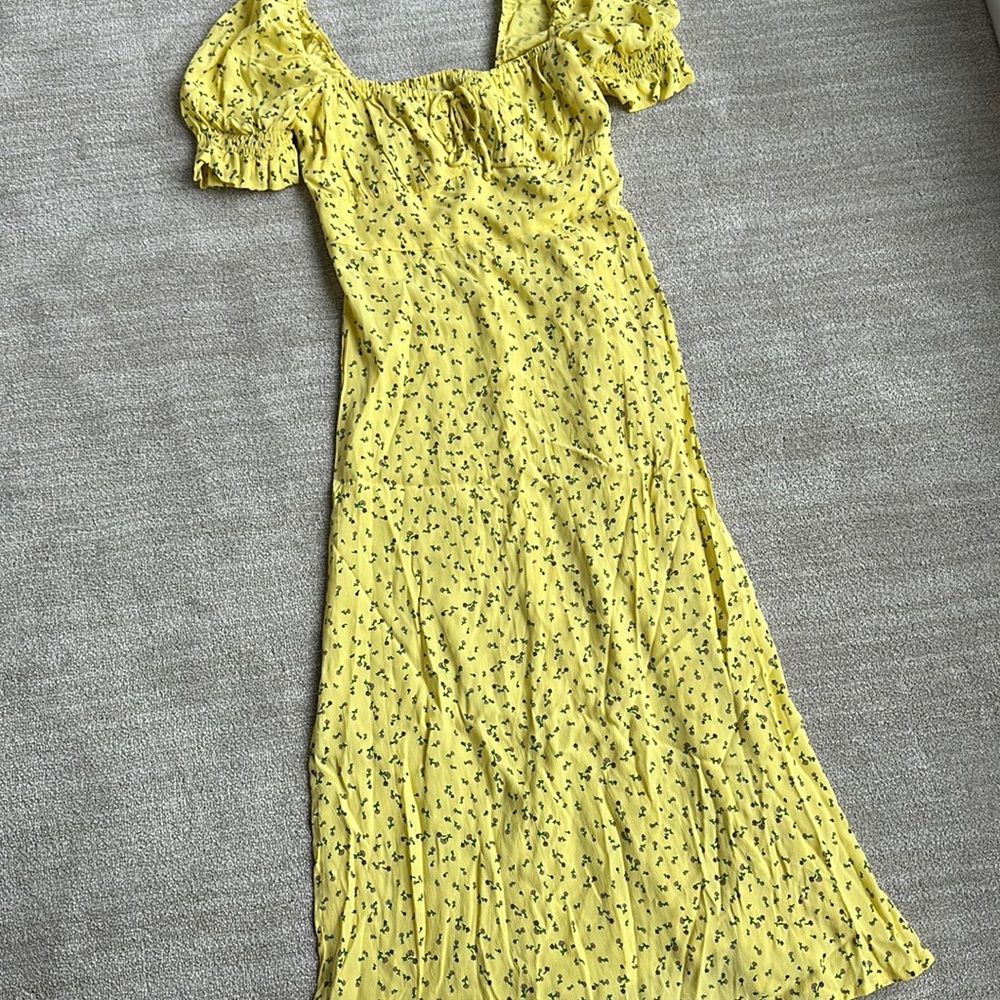 Flirty yellow sundress